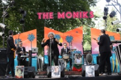 The Moniks 14 * 5616 x 3744 * (8.14MB)